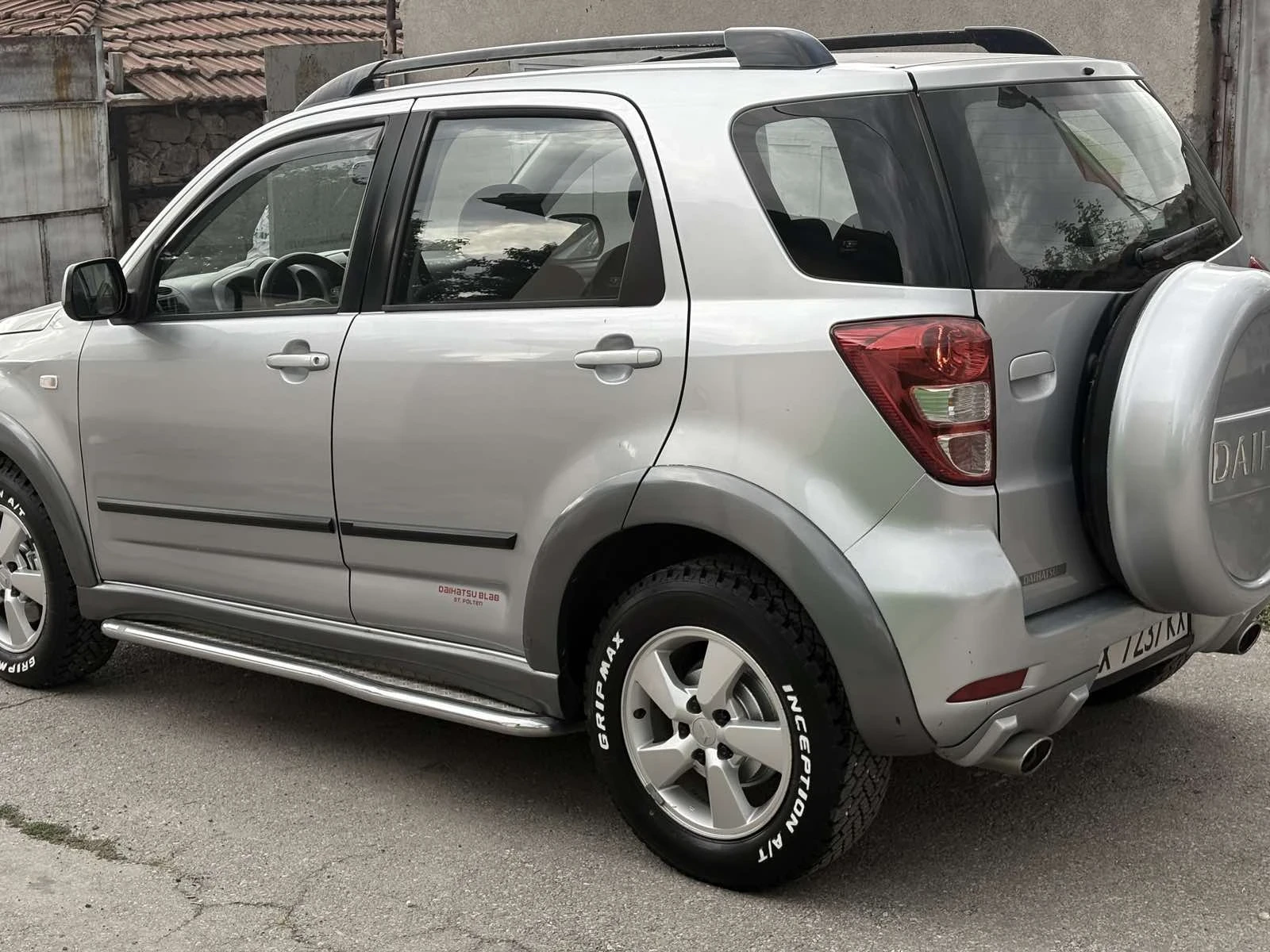 Daihatsu Terios, снимка 2 - Автомобили и джипове - 55874752