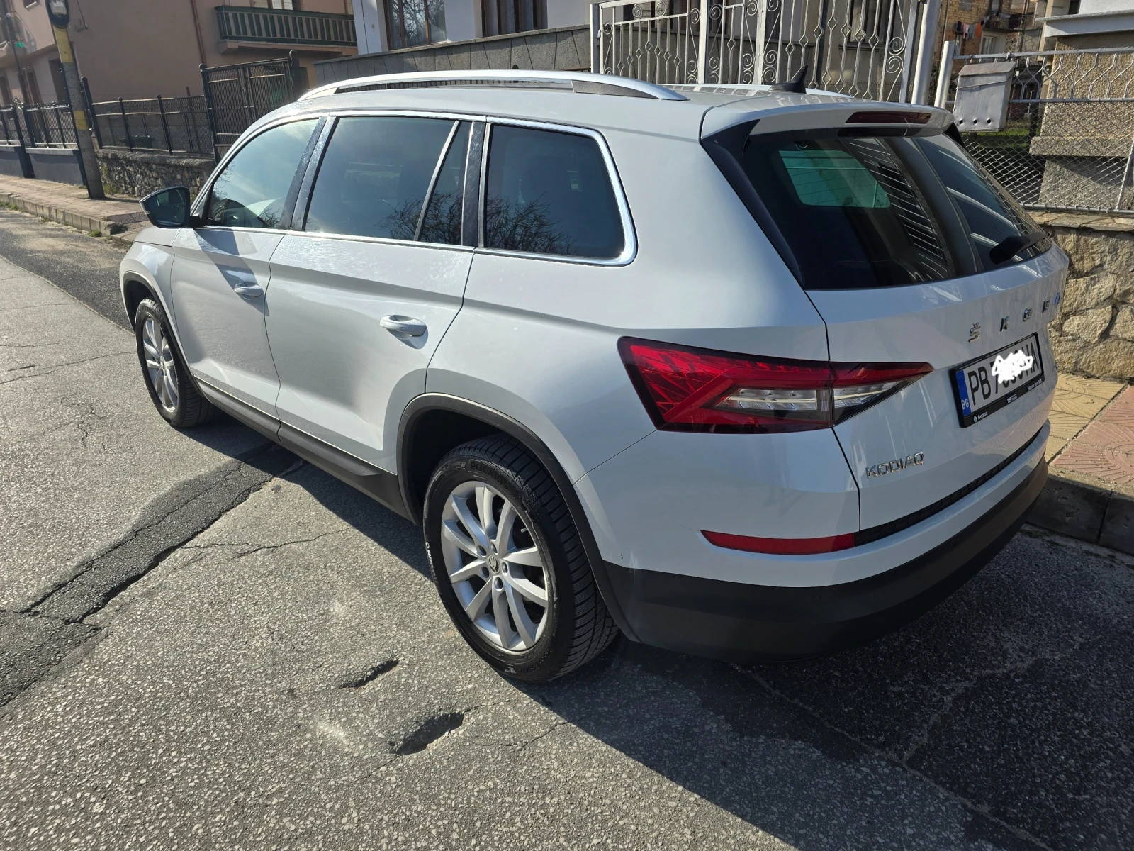 Skoda Kodiaq, снимка 3 - Автомобили и джипове - 56200347