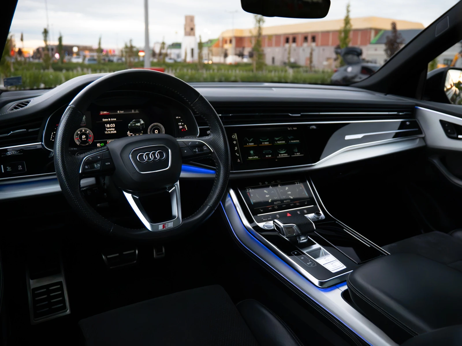 Audi Q8, снимка 7 - Автомобили и джипове - 56467933