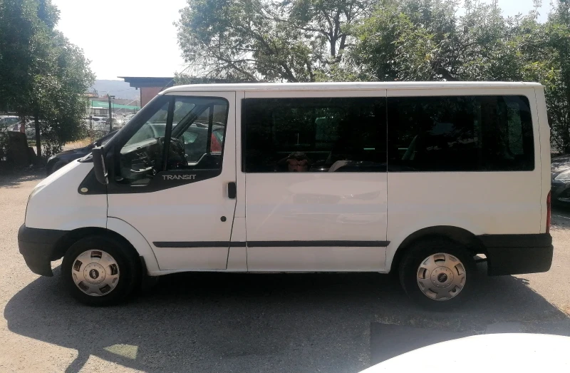 Ford Transit 2.2 8+ 1 климатик, снимка 4 - Бусове и автобуси - 46917285