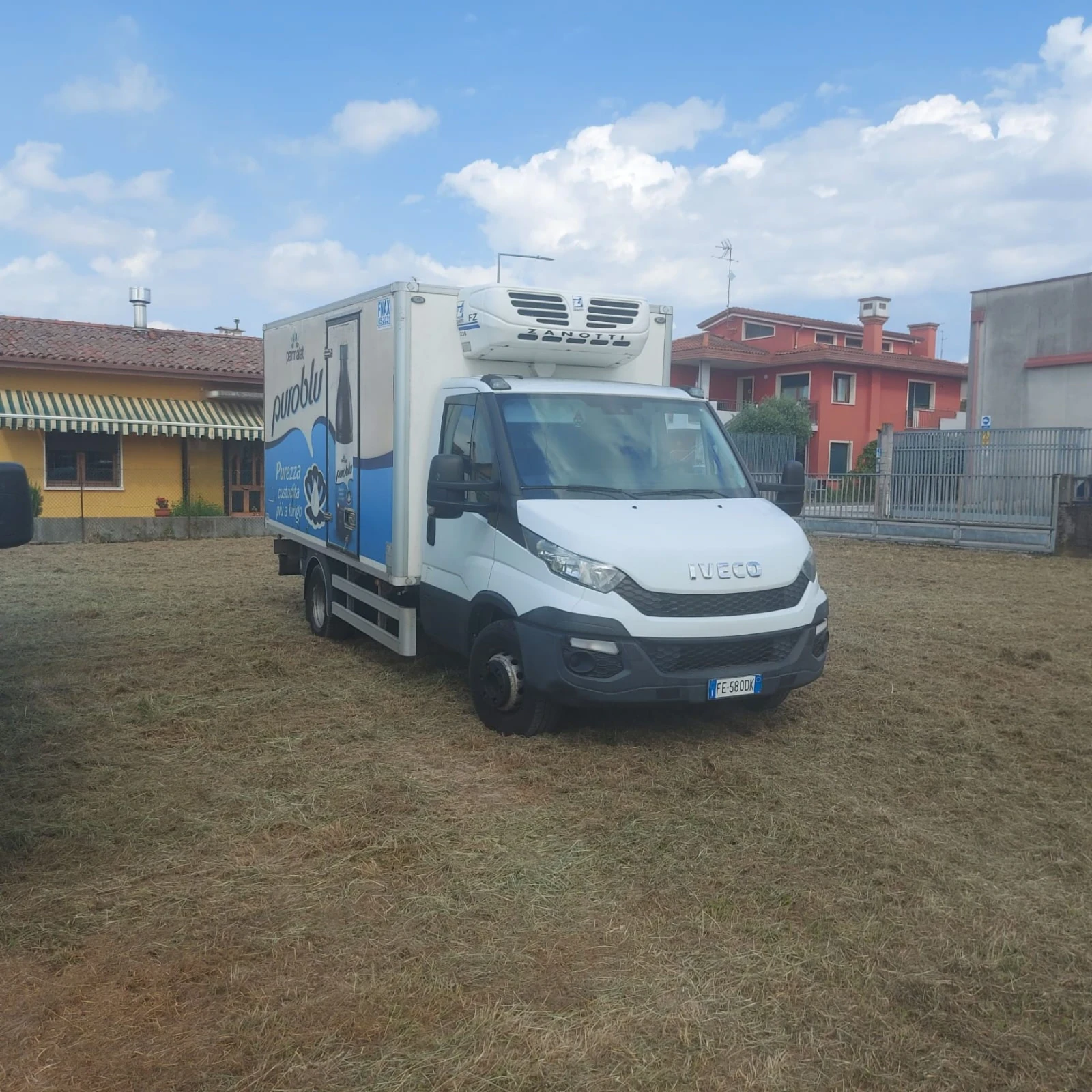 Iveco 60с15 8 палетен От Италия, снимка 4 - Бусове и автобуси - 54973888