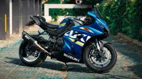 ������ Suzuki Gsxr