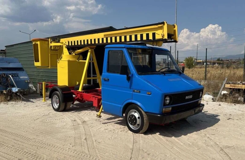 Автовишка Iveco 35-8, снимка 1 - Индустриална техника - 47346164