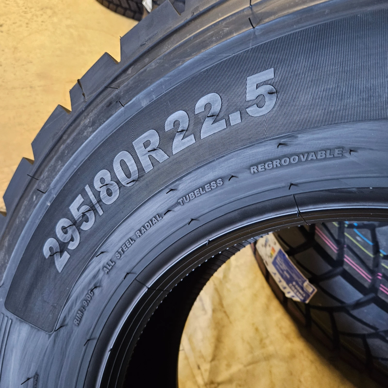 ���� 295/80R22.5 | Mobile.bg � ����������� 11