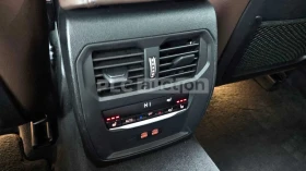 BMW 320 HEAD-UP * ПАНО * ПОДГРЕВИ * ФИКСИРАНА ЦЕНА ДО БГ, снимка 17