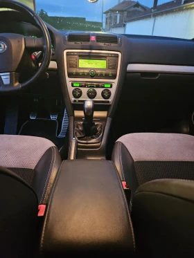 Skoda Octavia 2.0 WRS, снимка 10