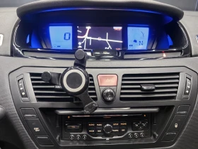 Citroen C4 Picasso 2.0HDI* 6+ 1* ПАНО* ПОДГР* АВТОМАТ* НАВИ* ТЕМПОМАТ - 6500 лв. - 27663615 7