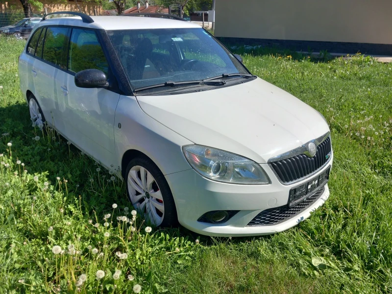 Skoda Fabia 180 к. Rs 1.4 TFSI - 7DSG, снимка 6 - Автомобили и джипове - 48446015