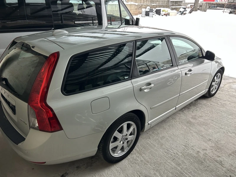 Volvo V50 1.6 TD FACE 115 к. с., снимка 2 - Автомобили и джипове - 49182928