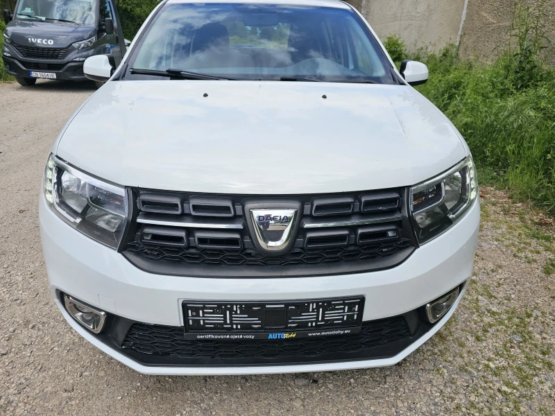 Dacia Sandero 1.2i 4цилиндъра, снимка 3 - Автомобили и джипове - 50228111