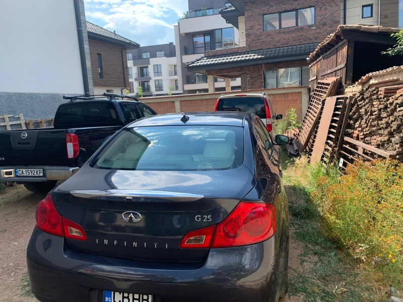 Infiniti G 25, снимка 10 - Автомобили и джипове - 52371788