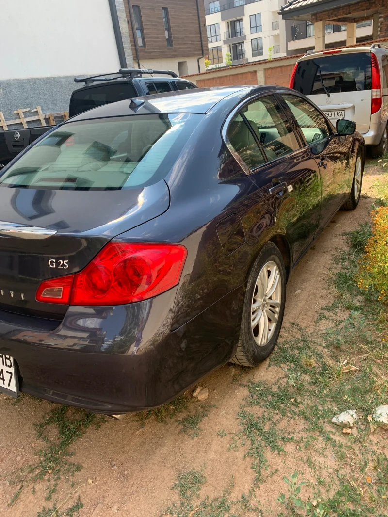 Infiniti G 25, снимка 11 - Автомобили и джипове - 52371788