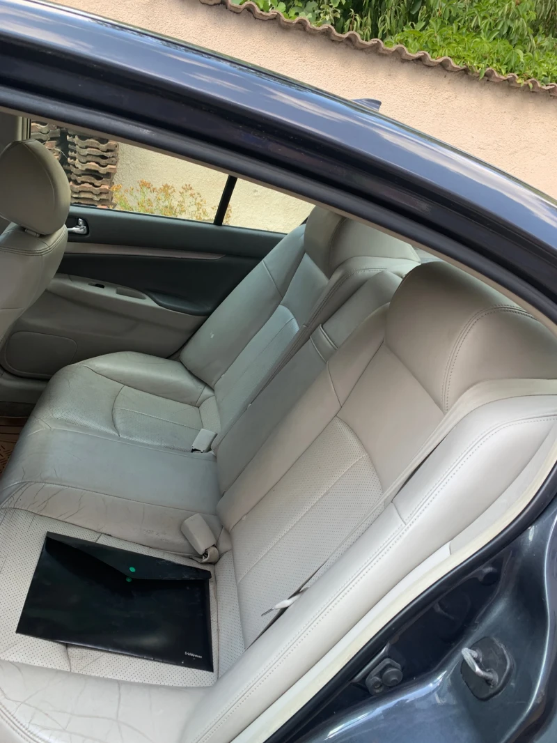 Infiniti G 25, снимка 8 - Автомобили и джипове - 52371788