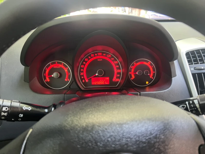 Kia Ceed 1.4 , снимка 11 - Автомобили и джипове - 52093814