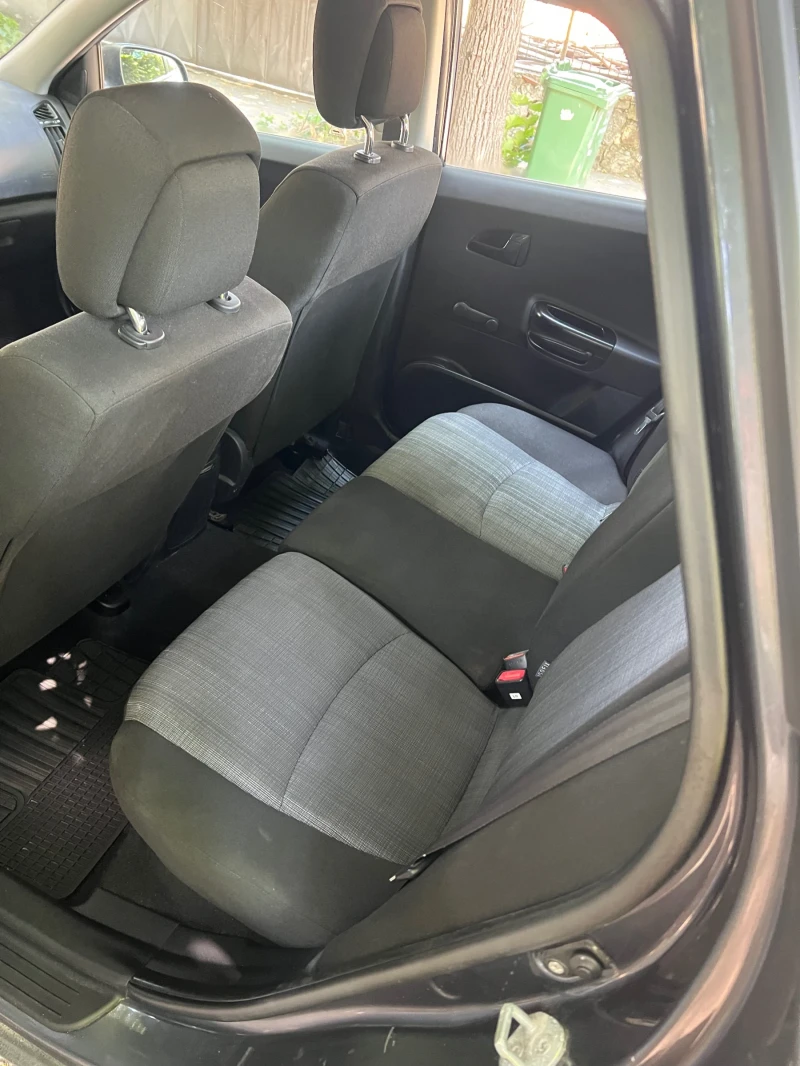 Kia Ceed 1.4 , снимка 12 - Автомобили и джипове - 52093814