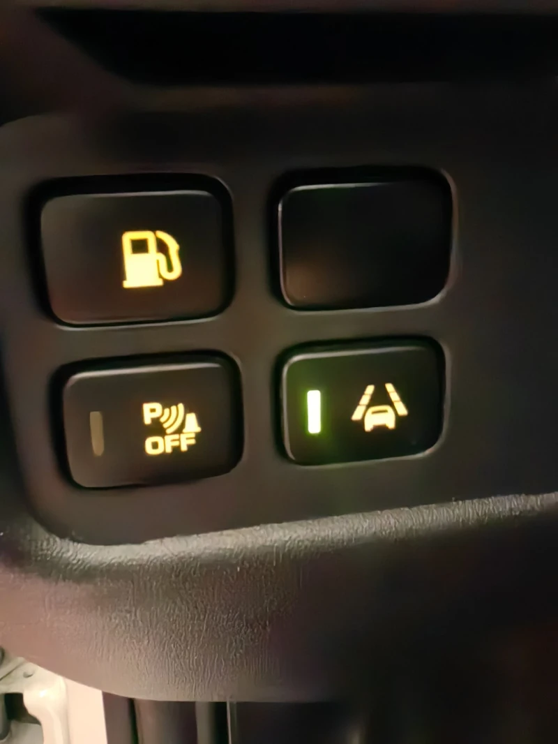 Citroen C4 Picasso 2.0HDI* 6+ 1* ПАНО* ПОДГР* АВТОМАТ* НАВИ* ТЕМПОМАТ, снимка 10 - Автомобили и джипове - 51736385