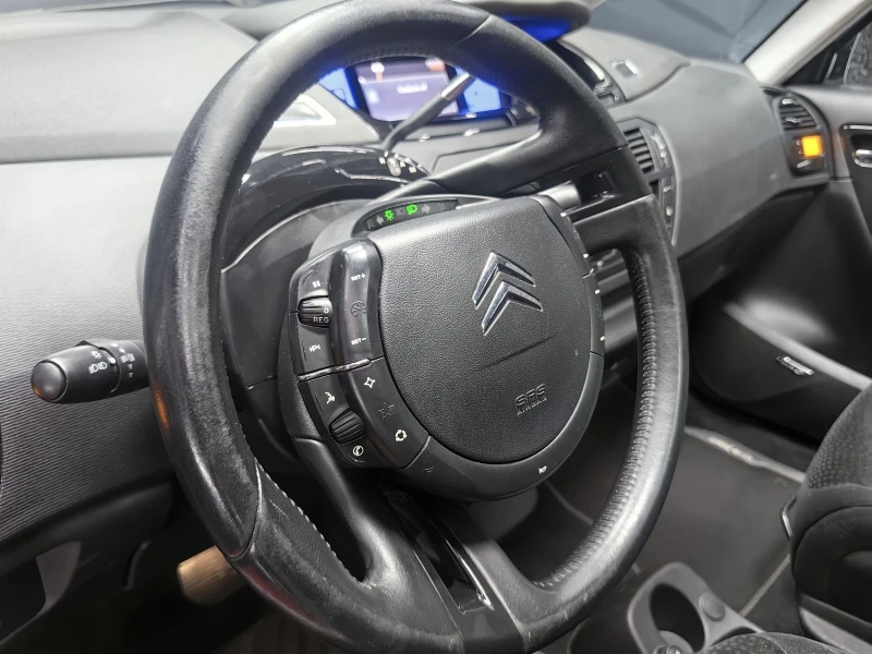 Citroen C4 Picasso 2.0HDI* 6+ 1* ПАНО* ПОДГР* АВТОМАТ* НАВИ* ТЕМПОМАТ, снимка 6 - Автомобили и джипове - 51736385