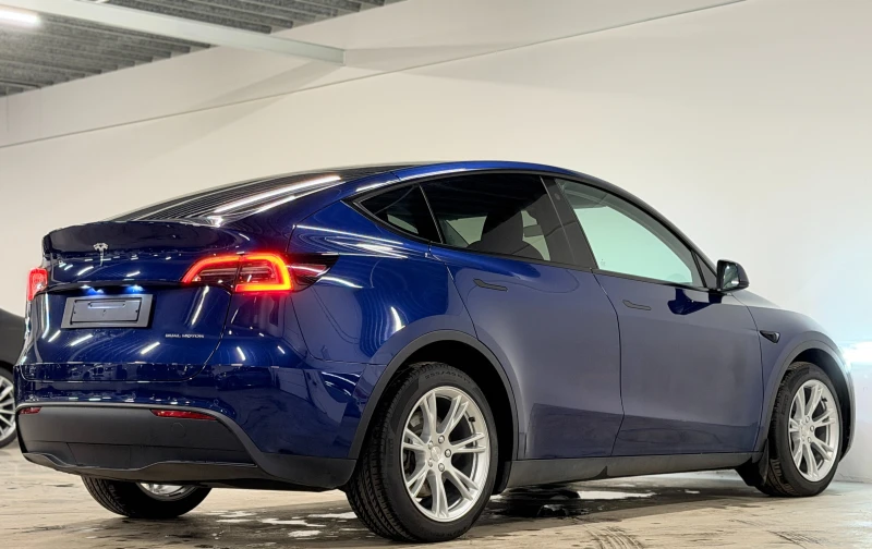 Tesla Model Y Long Range Dual Motors, снимка 7 - Автомобили и джипове - 53056478
