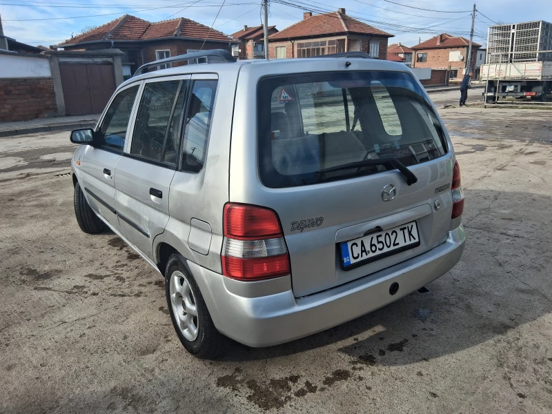 Mazda Demio 1.3 Газ/Бензин, снимка 5 - Автомобили и джипове - 53262581