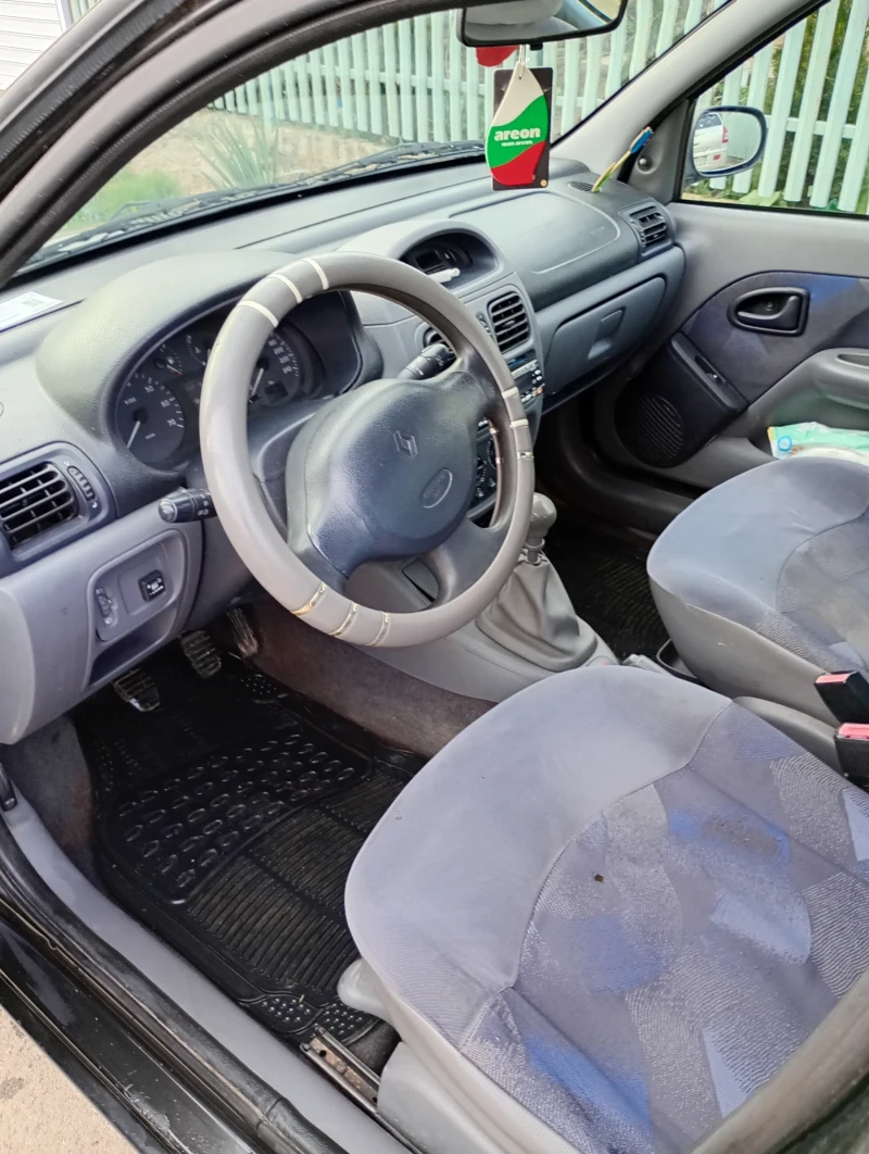 Renault Clio Бензин-газ, снимка 4 - Автомобили и джипове - 53382571