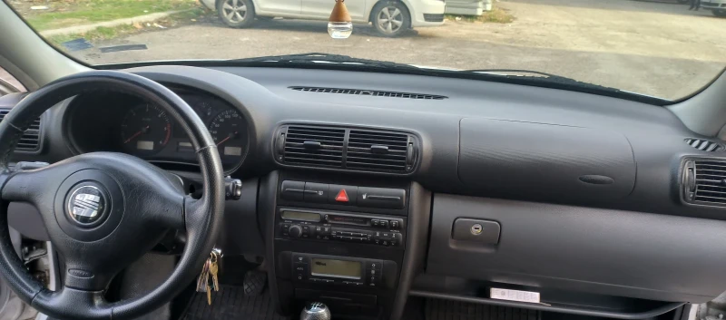 Seat Toledo, снимка 11 - Автомобили и джипове - 53403906