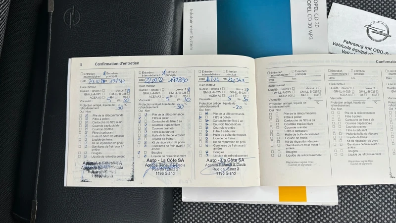 Opel Zafira 1, 8i facelift Швейцария, снимка 15 - Автомобили и джипове - 53414034