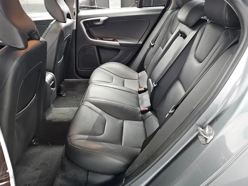 Volvo S60  D3 2Nd Generation, снимка 12 - Автомобили и джипове - 55262640
