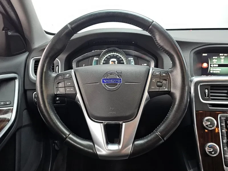 Volvo S60  D3 2Nd Generation, снимка 13 - Автомобили и джипове - 55262640
