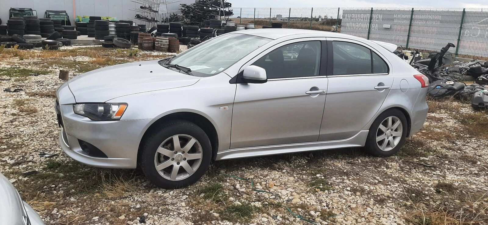 Mitsubishi Lancer 1.8i - изображение 4