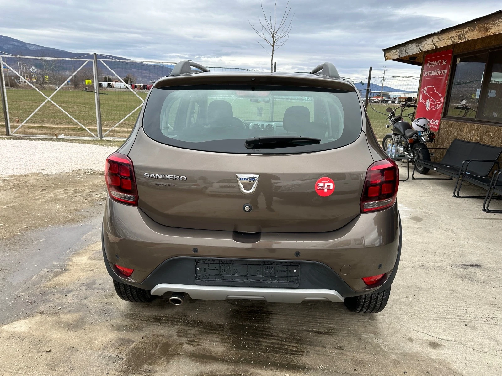 Dacia Sandero STEPWAY 1.0TCe/ 101к.с./ LPG - изображение 4