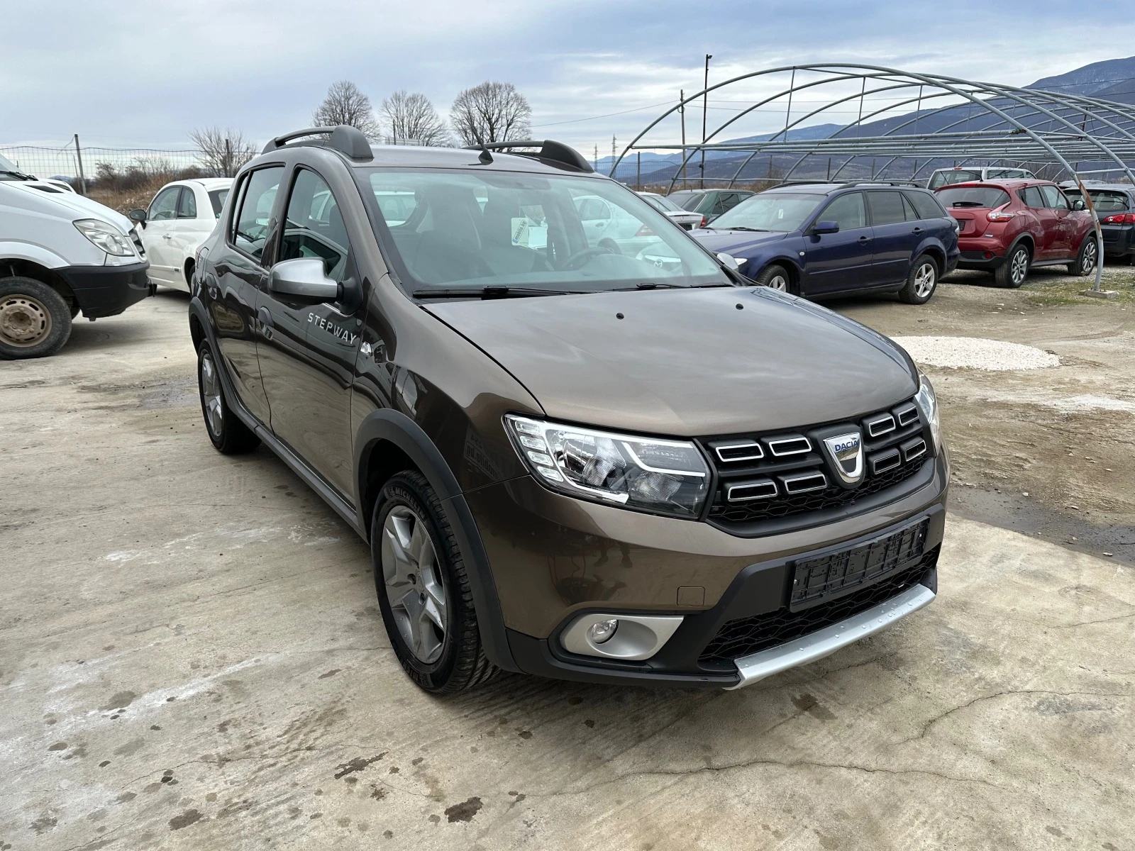 Dacia Sandero STEPWAY 1.0TCe/ 101к.с./ LPG - изображение 7