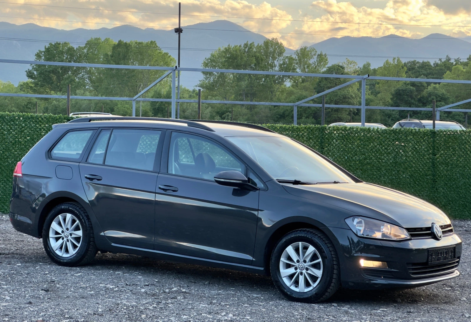 VW Golf 1.6TDI - изображение 2