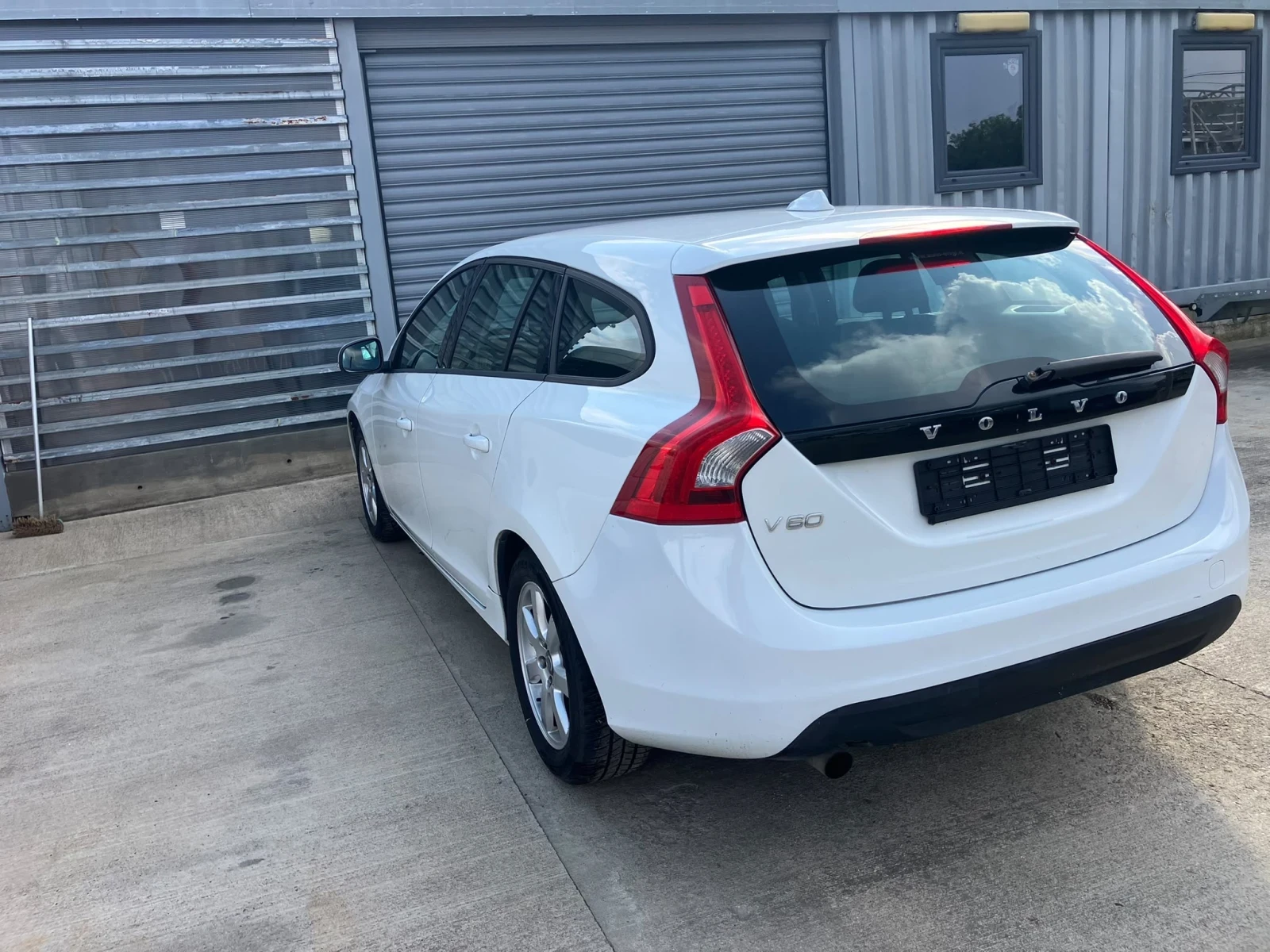 Volvo V60 2.0 D | Mobile.bg � ����������� 7