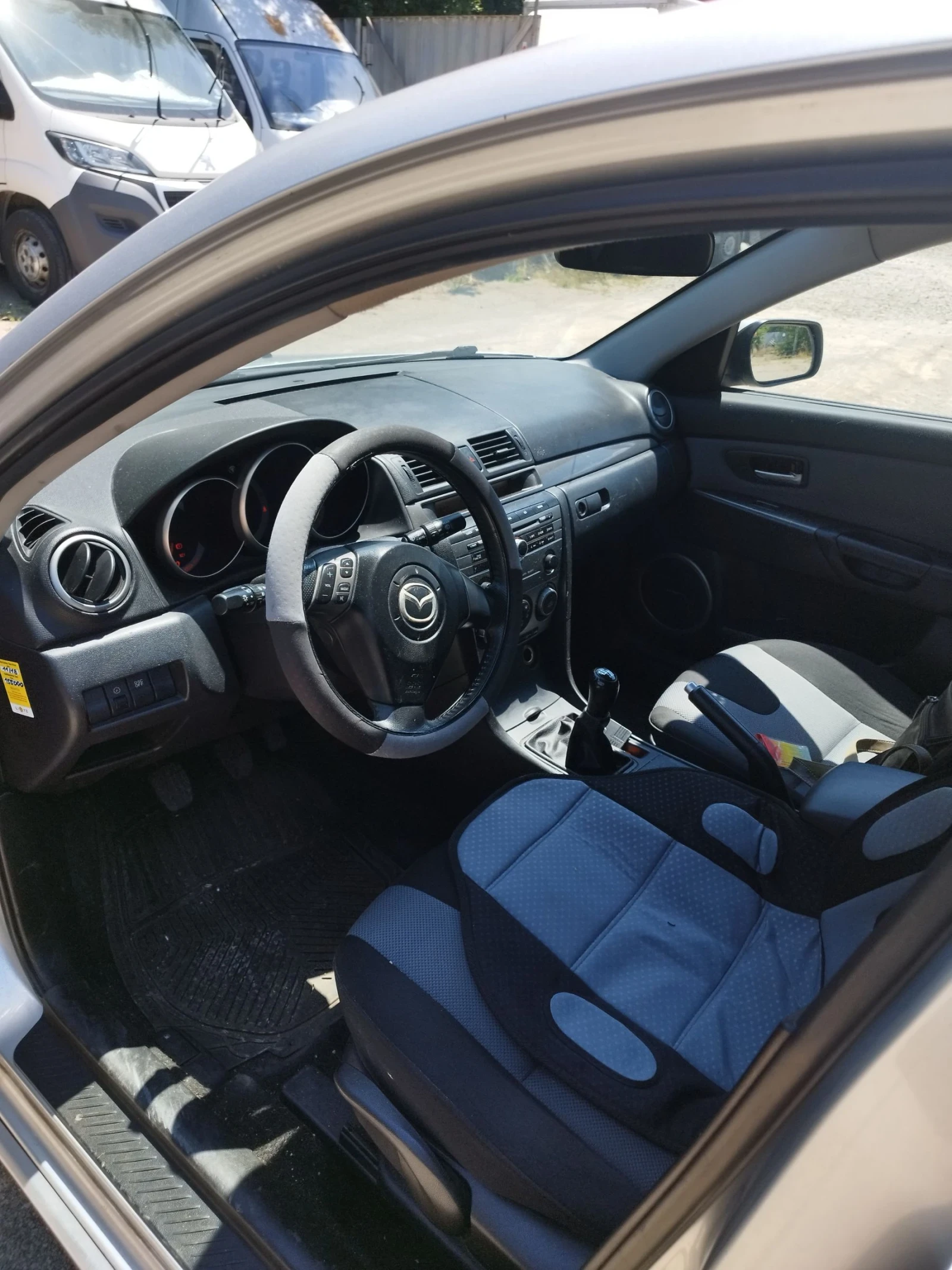 Mazda 3 1.6 TDI - изображение 10