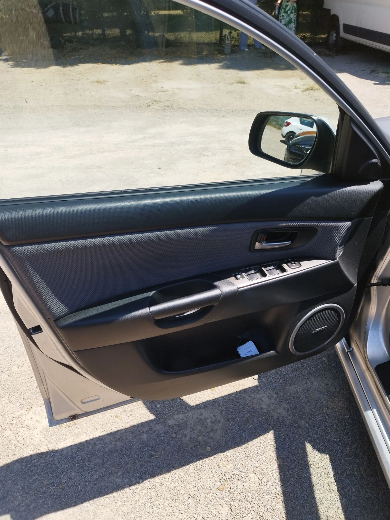 Mazda 3 1.6 TDI - изображение 9
