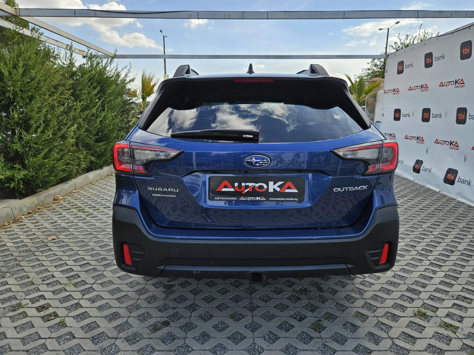 Subaru Outback 2.5i-185kc= 35.000км= ДИСТРОНИК= H&K= CAR PLAY - изображение 4