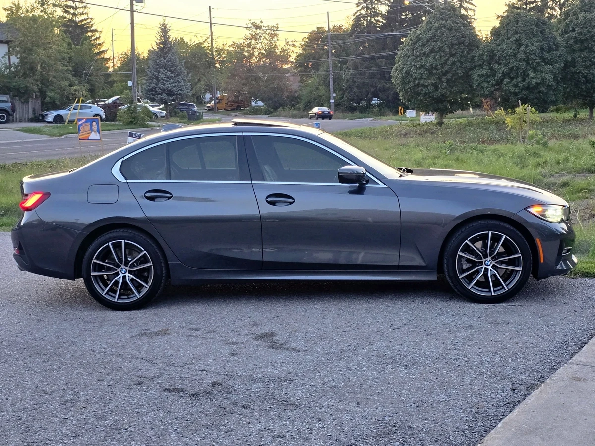 BMW 330 xDrive  - изображение 3
