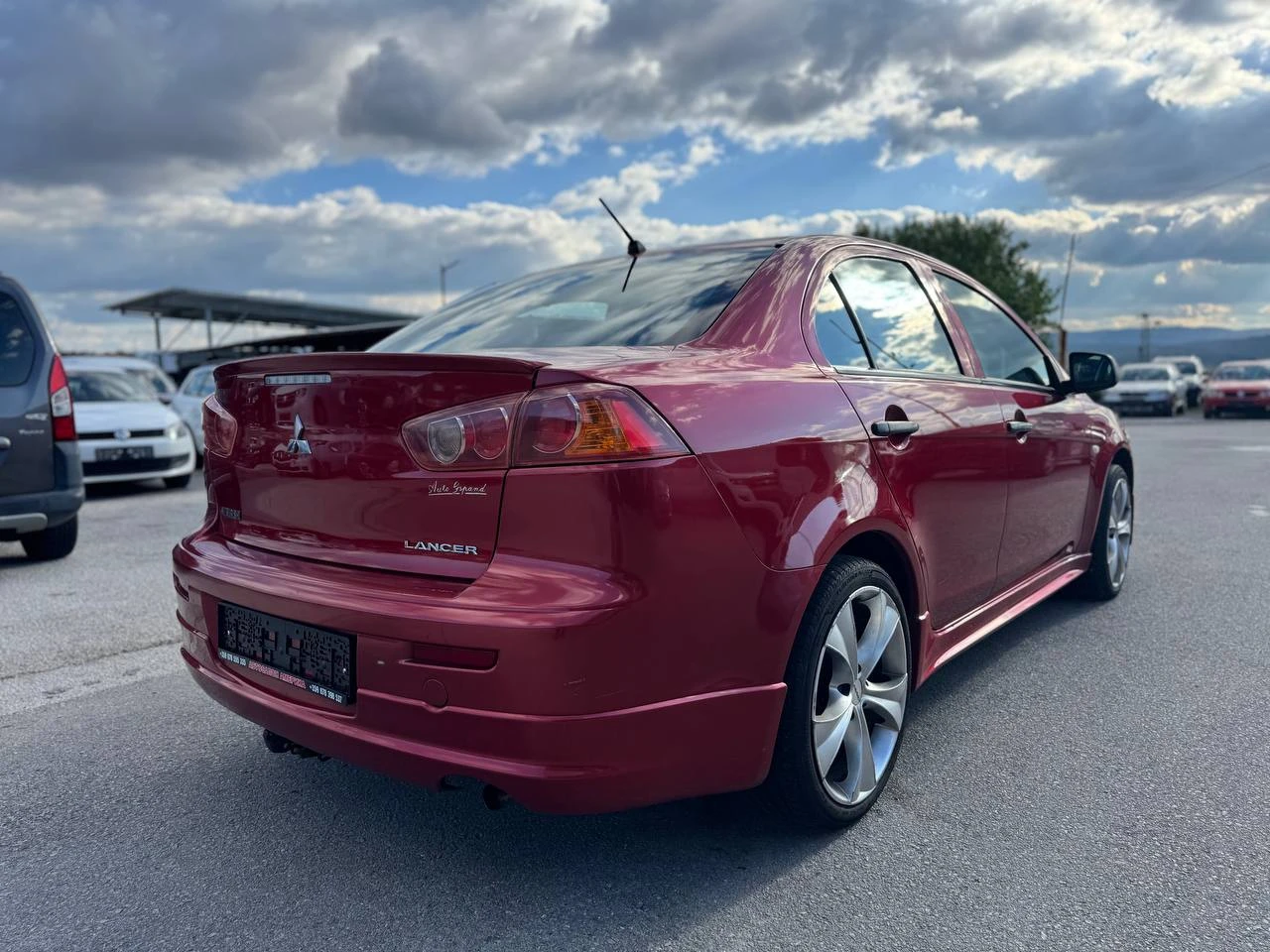 Mitsubishi Lancer 1.5I - изображение 4