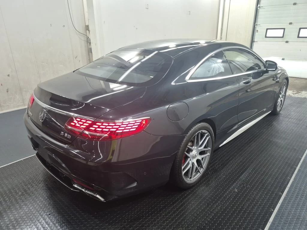 Mercedes-Benz S 63 * AMG * CARFAX * БЕЗ ПЪРВОНАЧАЛНА ВНОСКА - изображение 3