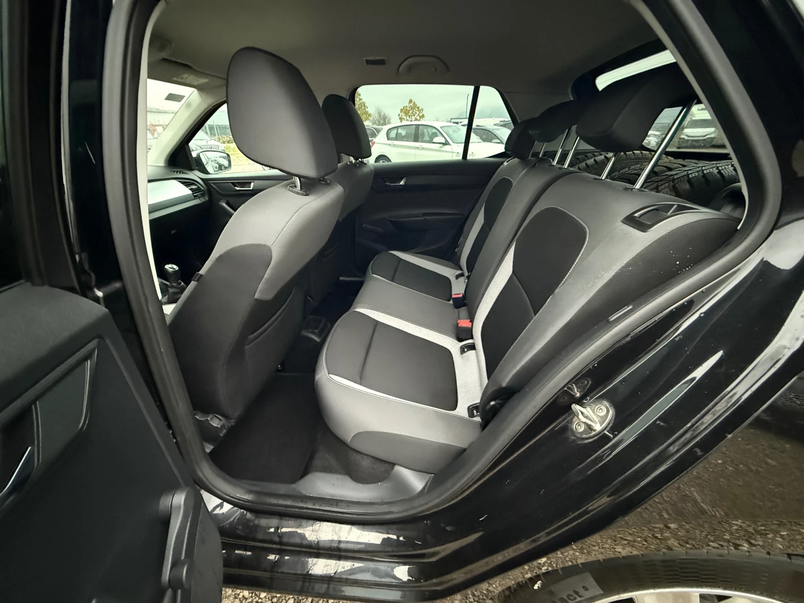 Skoda Fabia 1.0i 75. * * * * * Euro-6*  | Mobile.bg   14