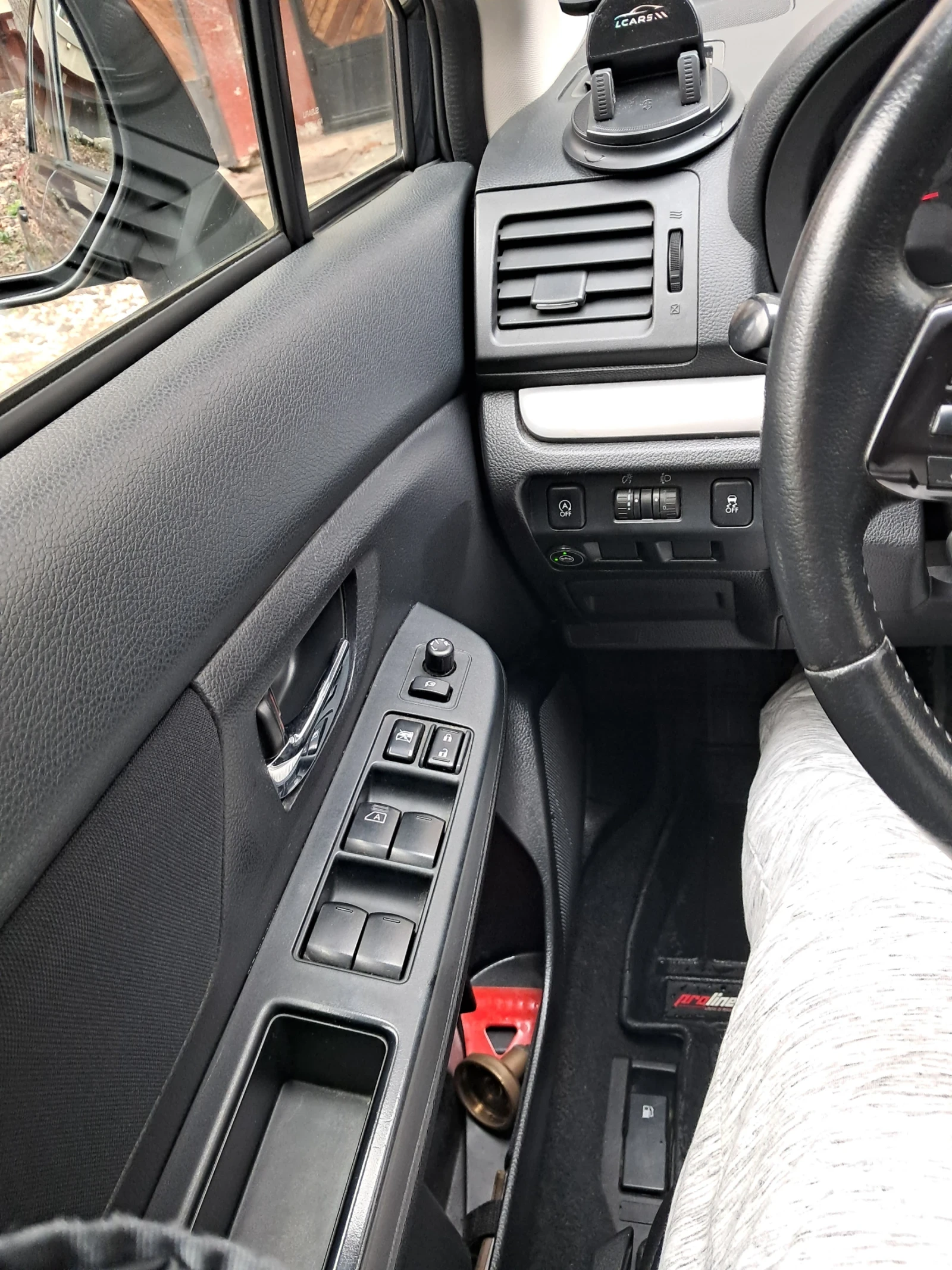 Subaru XV, снимка 6 - Автомобили и джипове - 53757333