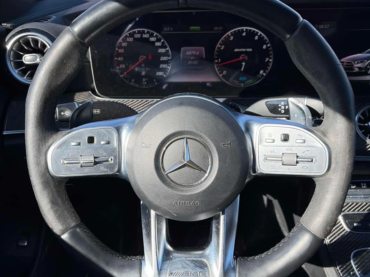 Mercedes-Benz CLS * AMG 53 * PANO* KEYLESS* ПОДГРЕВ* , снимка 8 - Автомобили и джипове - 53965946