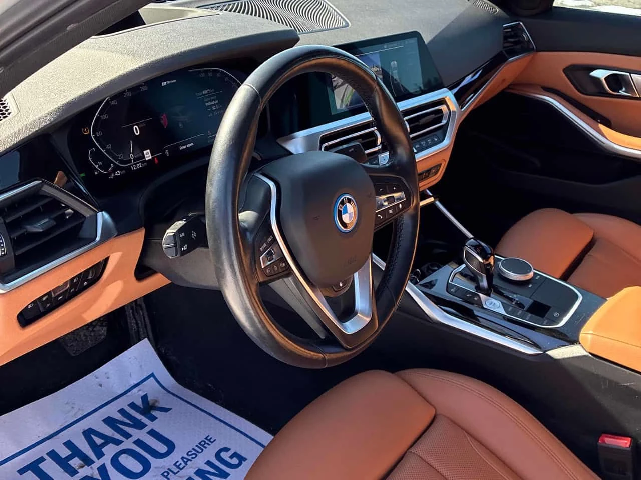 BMW 330 e xDrive/CARFAX/HUD/ШИБИДАХ, снимка 7 - Автомобили и джипове - 54072127