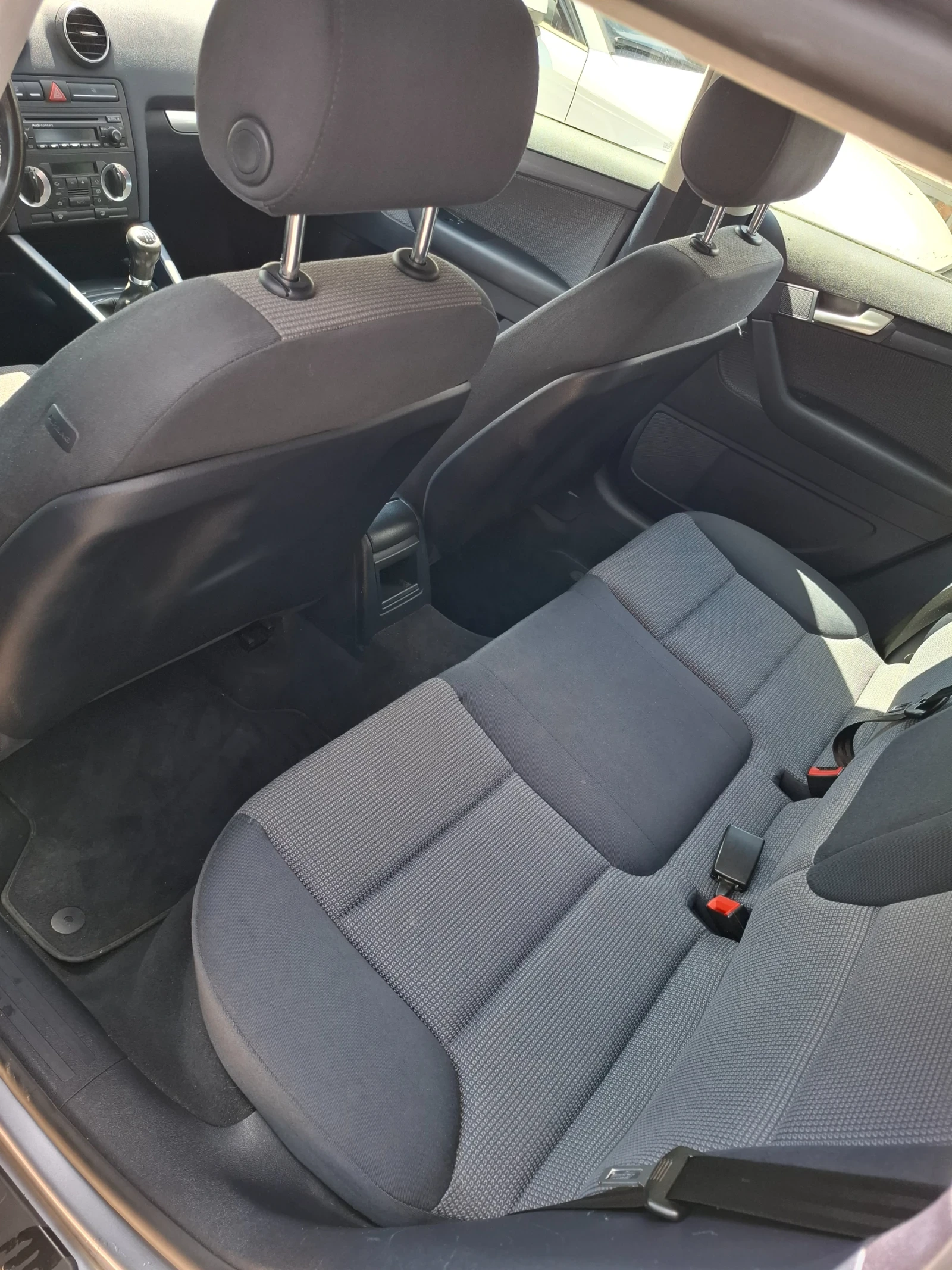 Audi A3 1.6 6 скорости, снимка 5 - Автомобили и джипове - 54150751