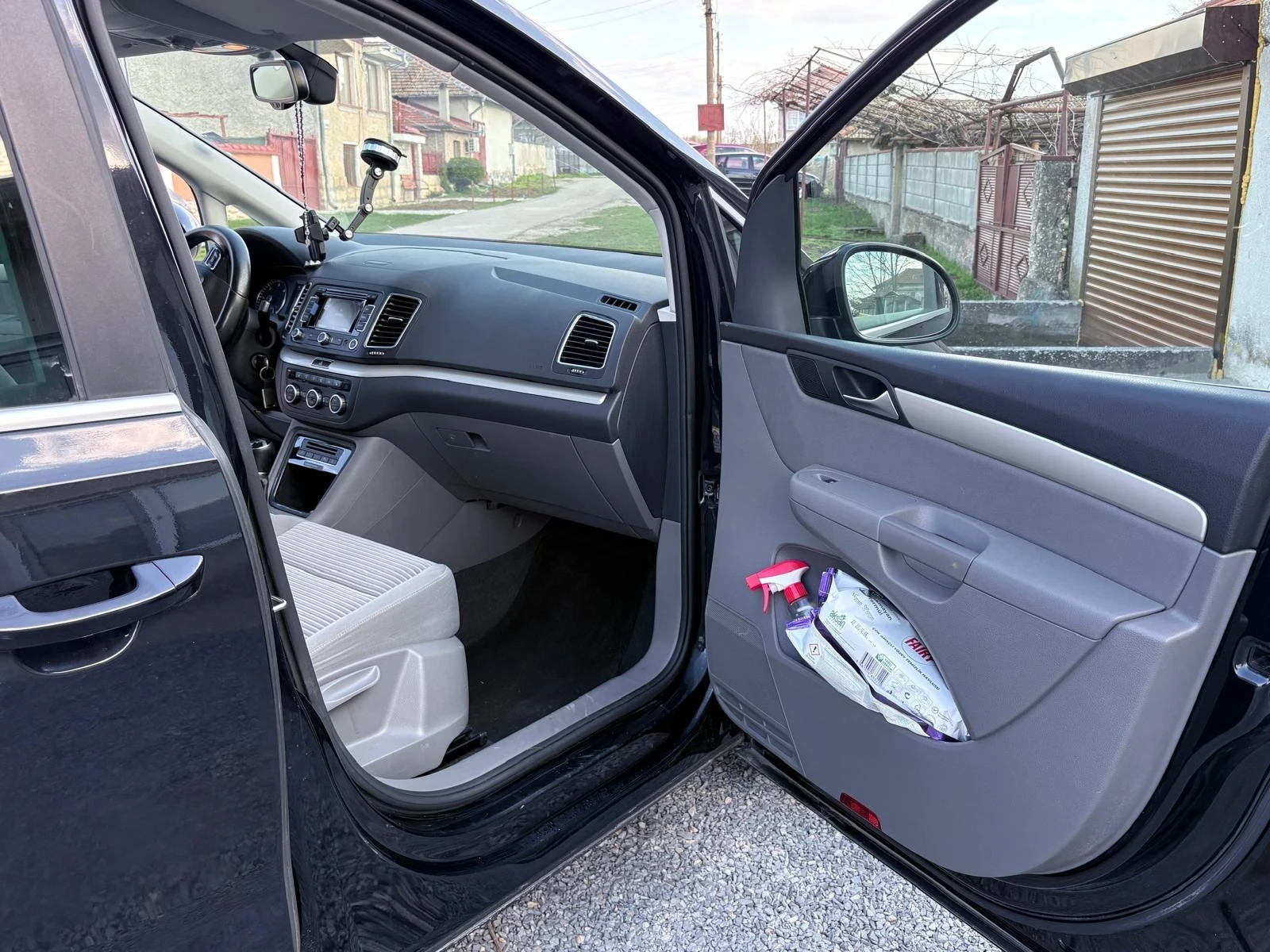 Seat Alhambra, снимка 11 - Автомобили и джипове - 54170873