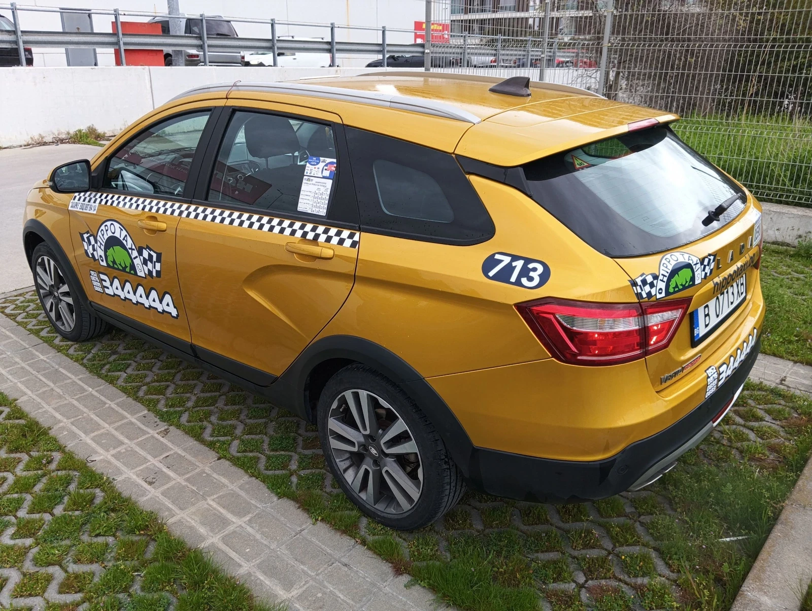 Lada Vesta, снимка 5 - Автомобили и джипове - 54287155