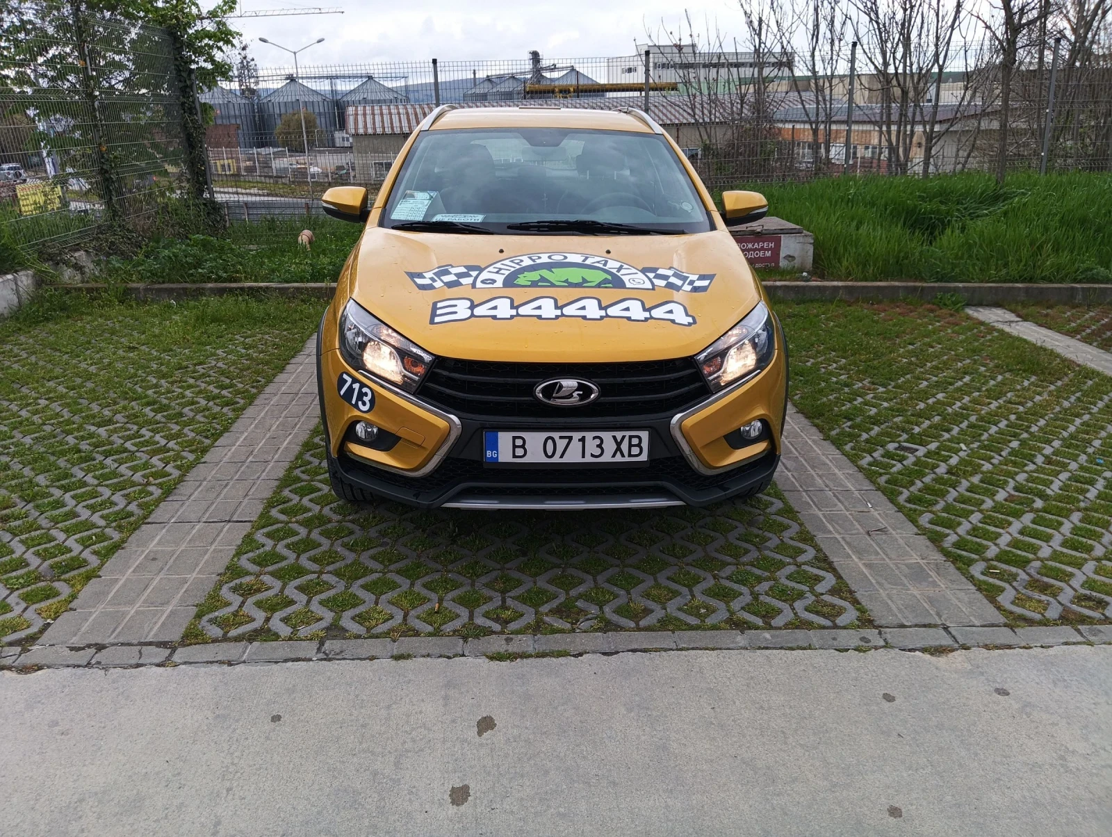Lada Vesta