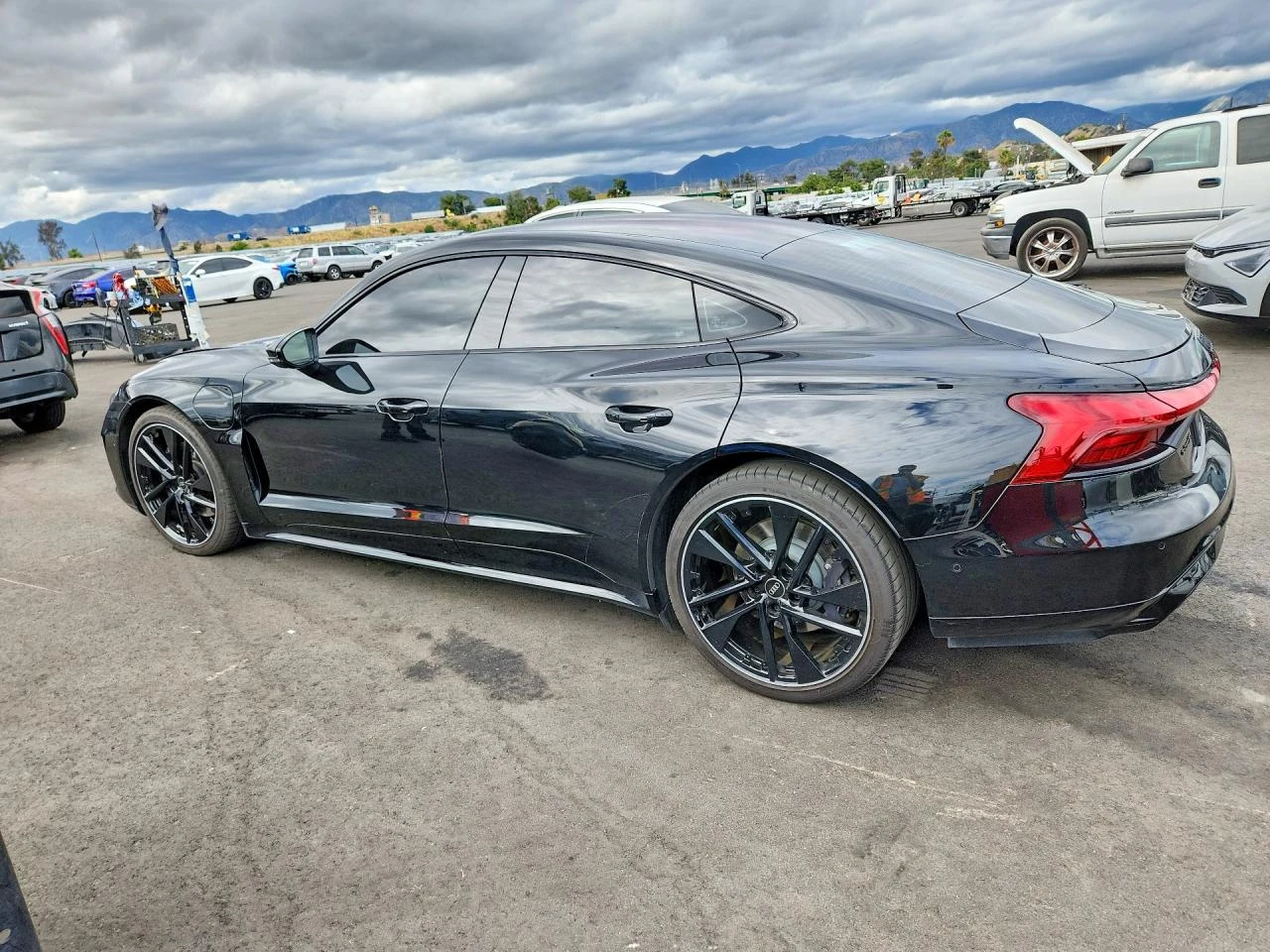 Audi E-Tron GT * Prestige* , снимка 3 - Автомобили и джипове - 54533264