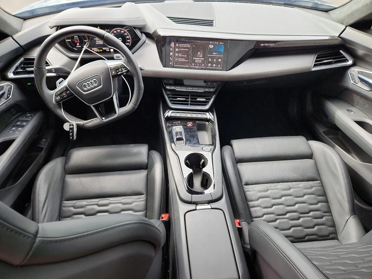 Audi E-Tron GT * Prestige* , снимка 8 - Автомобили и джипове - 54533264