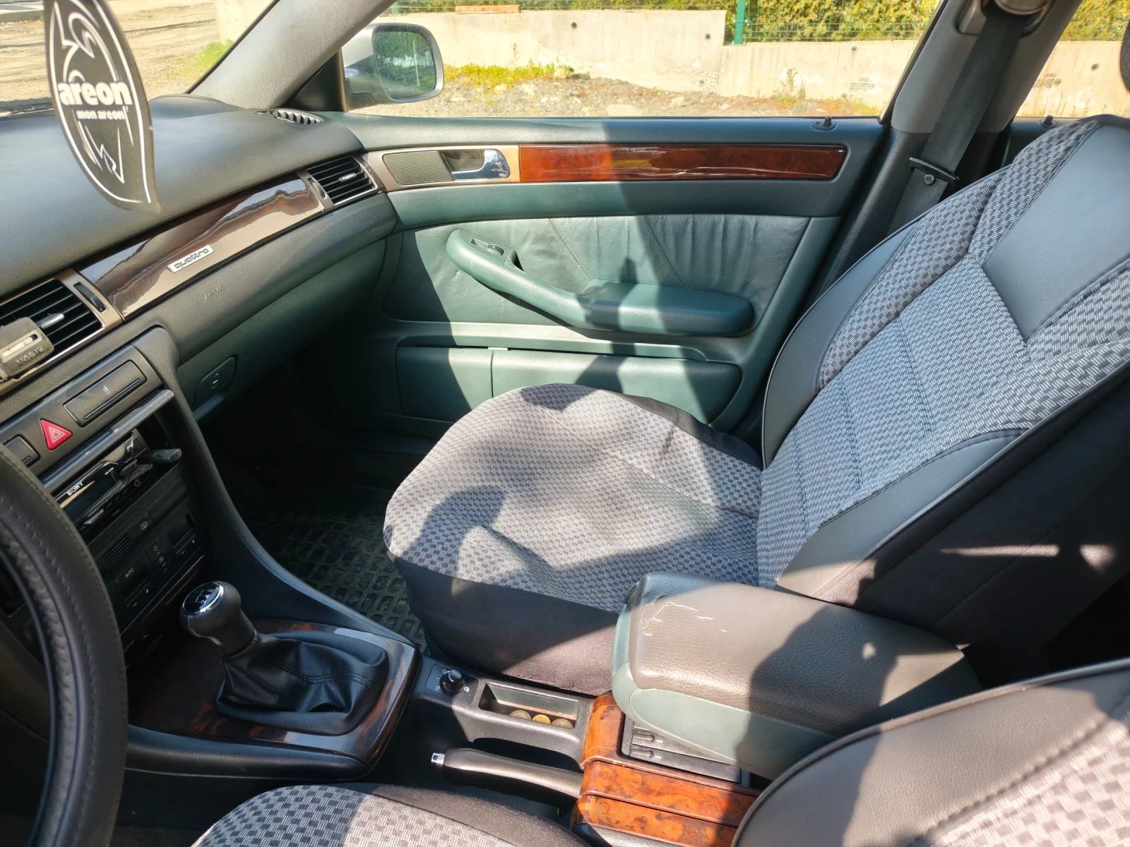 Audi A6 C5, снимка 6 - Автомобили и джипове - 54704136